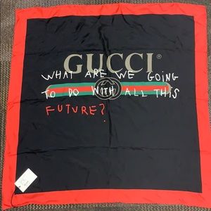 Gucci scarf
